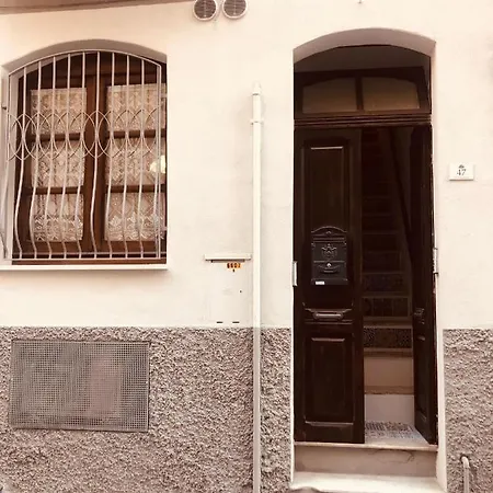 Casetta Alu' - Il Tuo Nido A Stampace *