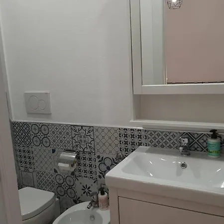 Casetta Alu' - Il Tuo Nido A Stampace *